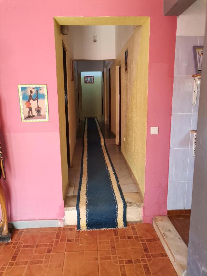Hotel Badinca Alojamento Low Cost In Bissau Avenida Francisco Mendes Esterno foto