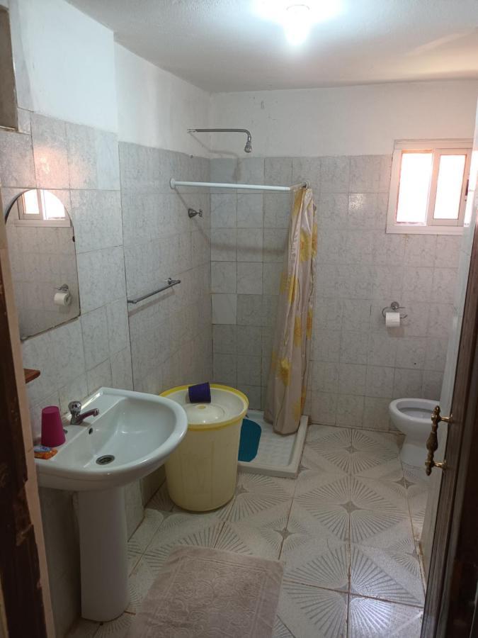 Hotel Badinca Alojamento Low Cost In Bissau Avenida Francisco Mendes Esterno foto