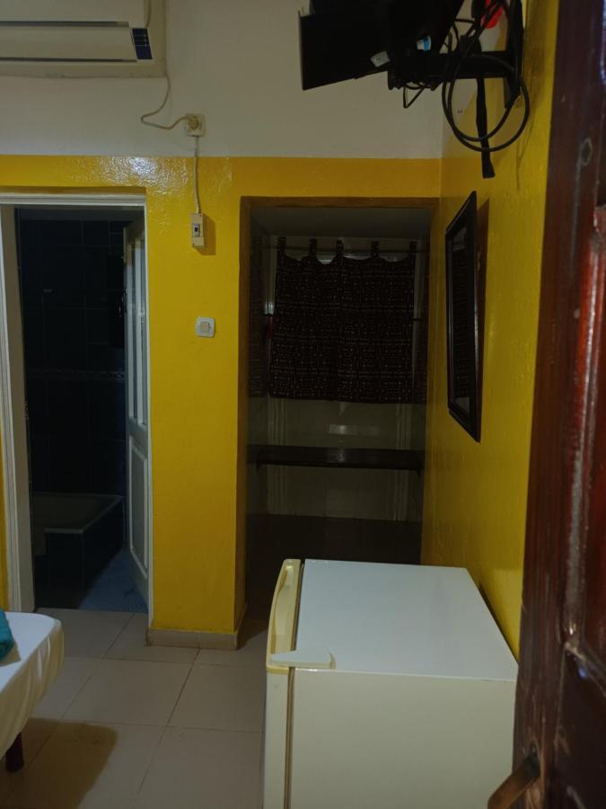 Hotel Badinca Alojamento Low Cost In Bissau Avenida Francisco Mendes Esterno foto