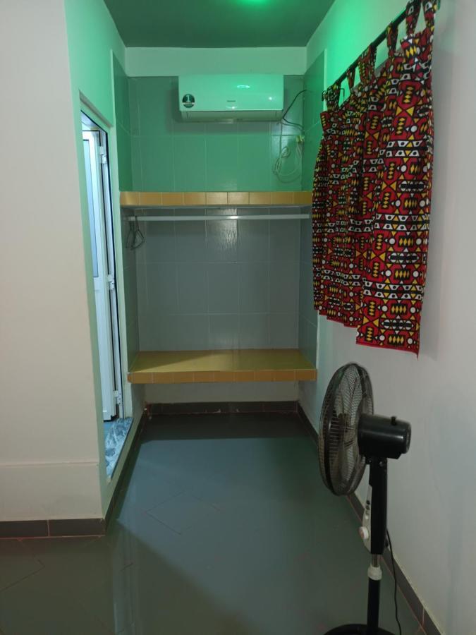 Hotel Badinca Alojamento Low Cost In Bissau Avenida Francisco Mendes Esterno foto