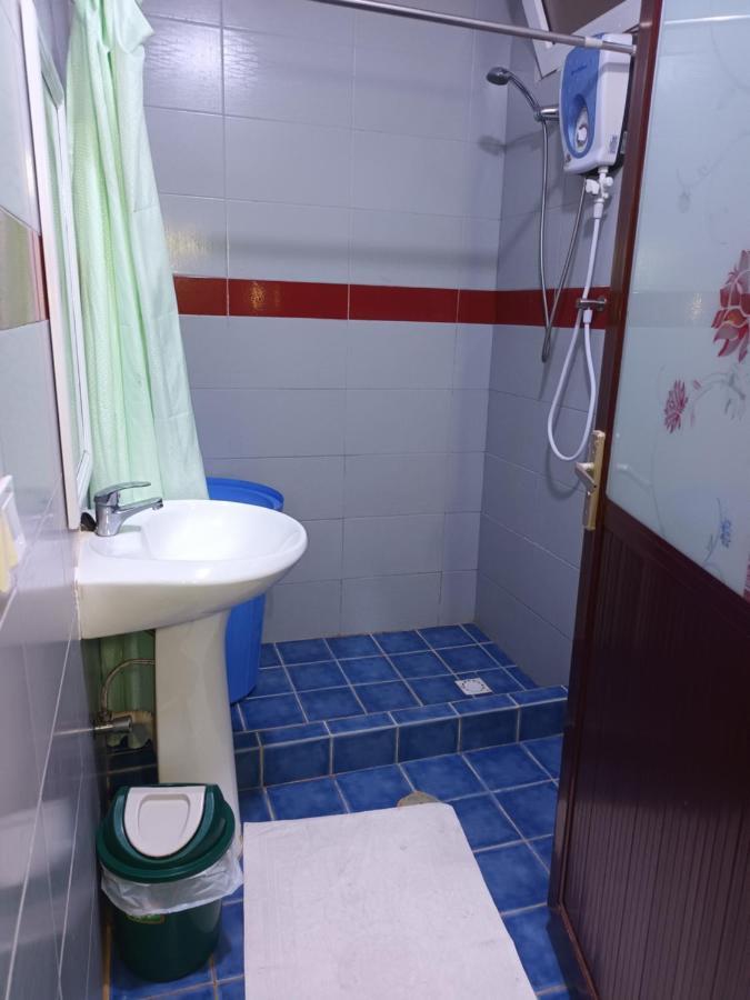 Hotel Badinca Alojamento Low Cost In Bissau Avenida Francisco Mendes Esterno foto