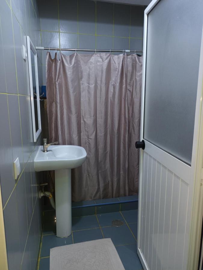 Hotel Badinca Alojamento Low Cost In Bissau Avenida Francisco Mendes Esterno foto