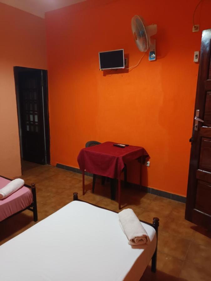 Hotel Badinca Alojamento Low Cost In Bissau Avenida Francisco Mendes Esterno foto