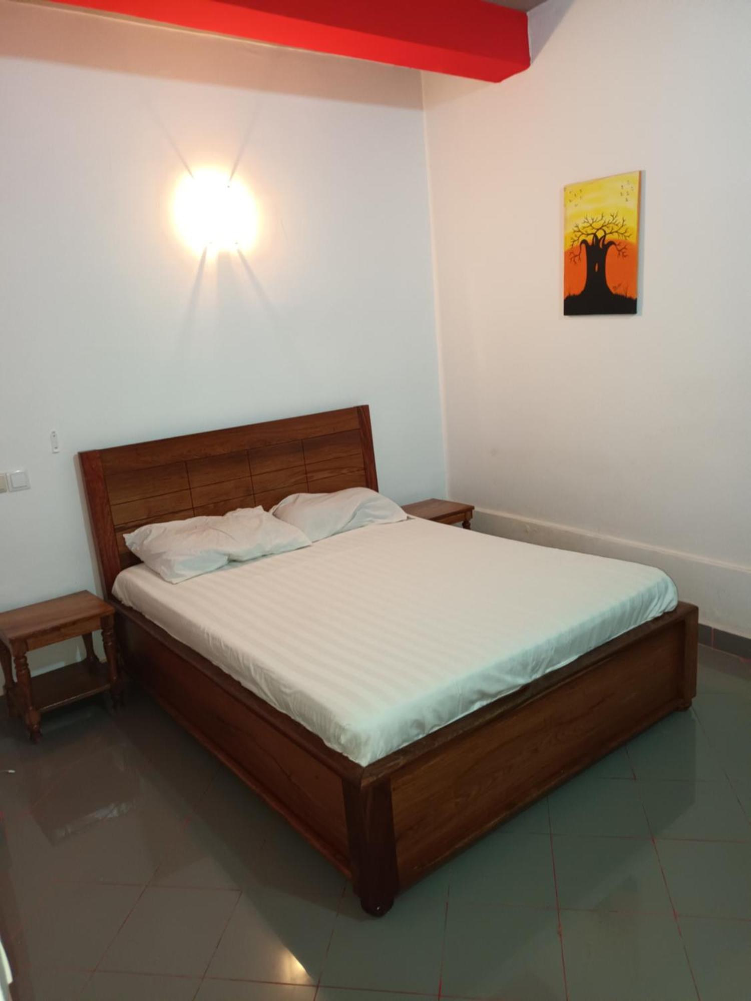 Hotel Badinca Alojamento Low Cost In Bissau Avenida Francisco Mendes Esterno foto